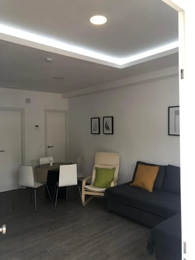 Ílios La Carihuela Apartamento Torremolinos España